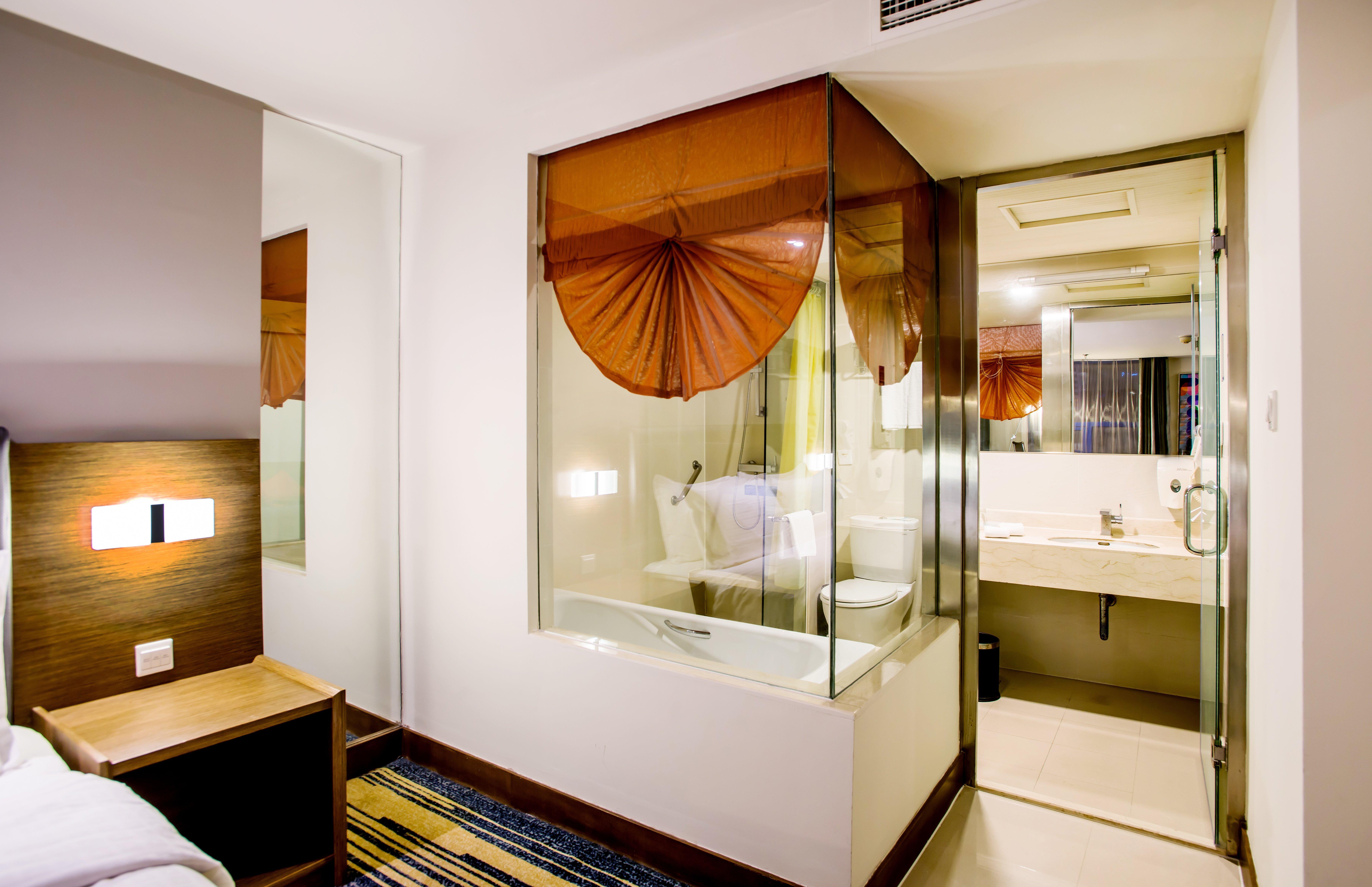 Holiday Inn Express City Centre Dalian By Ihg Zewnętrze zdjęcie