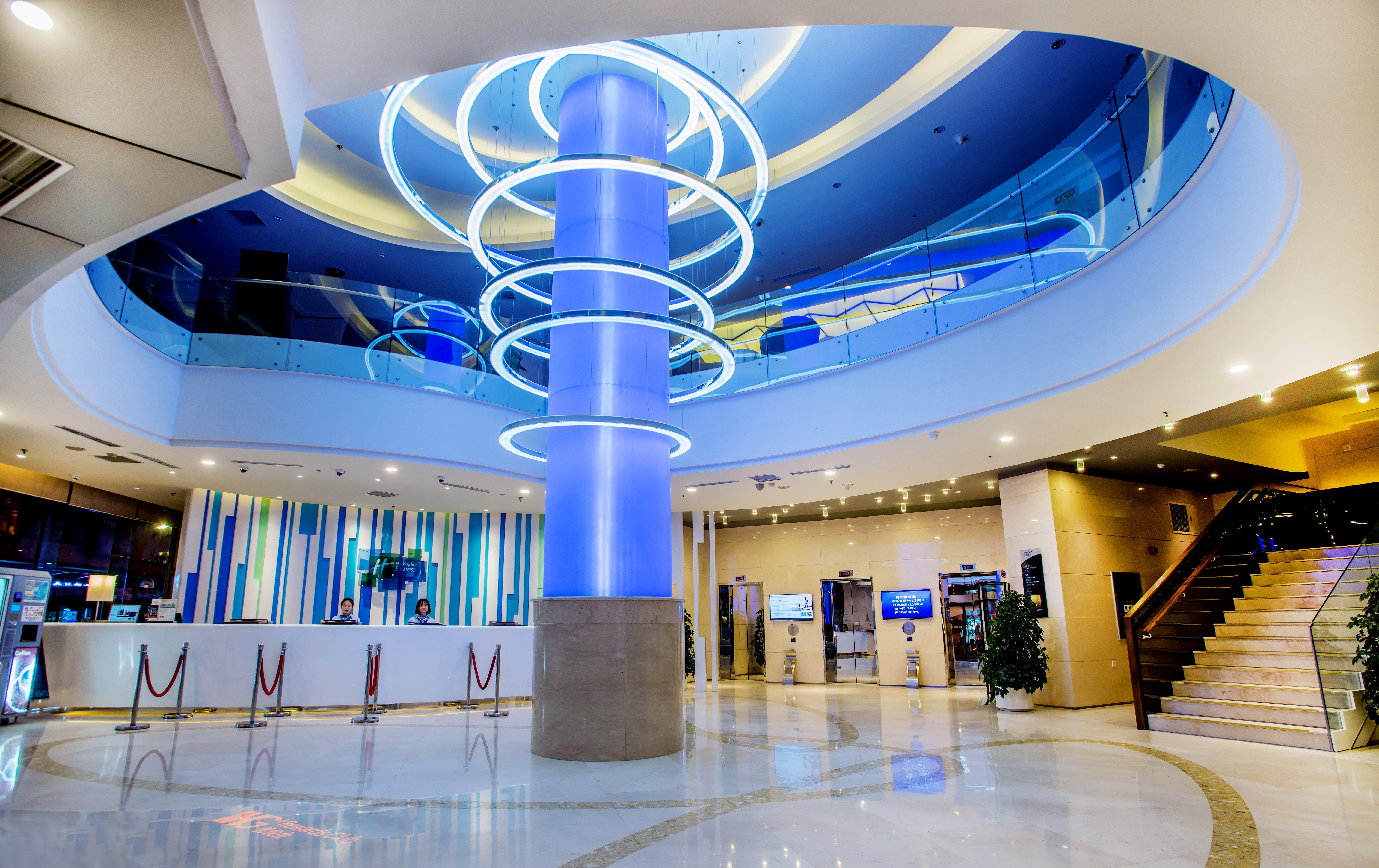 Holiday Inn Express City Centre Dalian By Ihg Zewnętrze zdjęcie